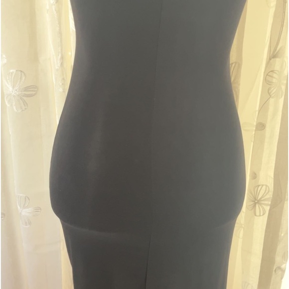 LBD - Picture 2 of 4